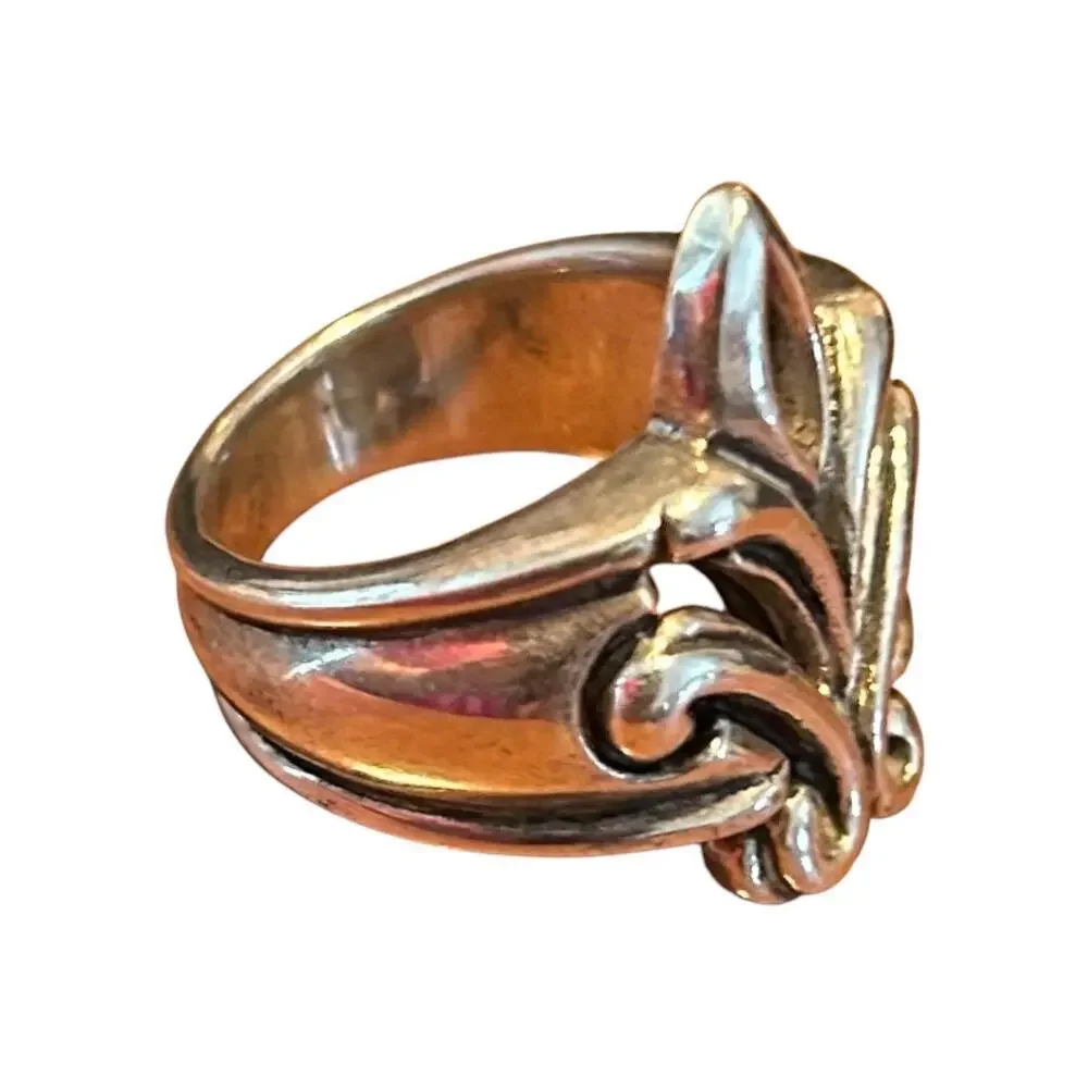 Vintage BARSE Sterling Silver Fleur de Lis Ring Size 6